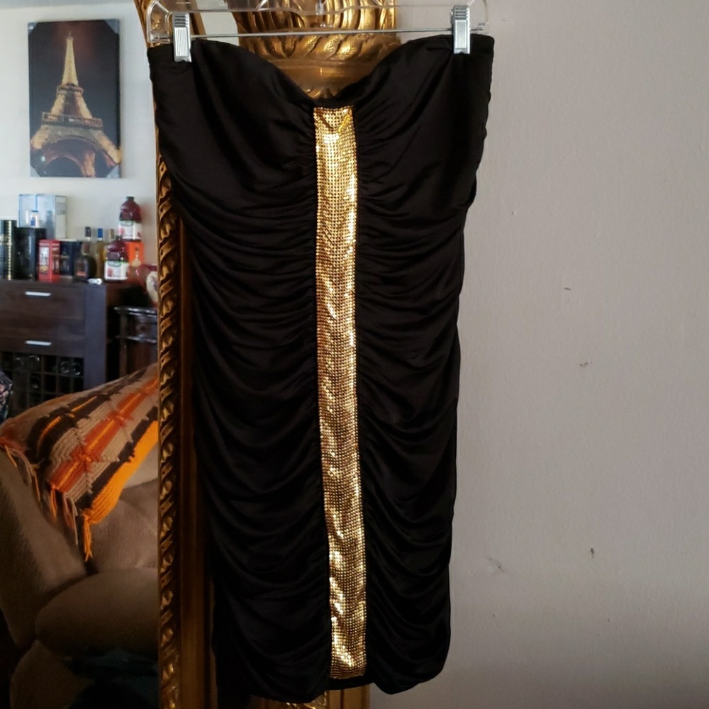 Dress - Picture 3 of 3